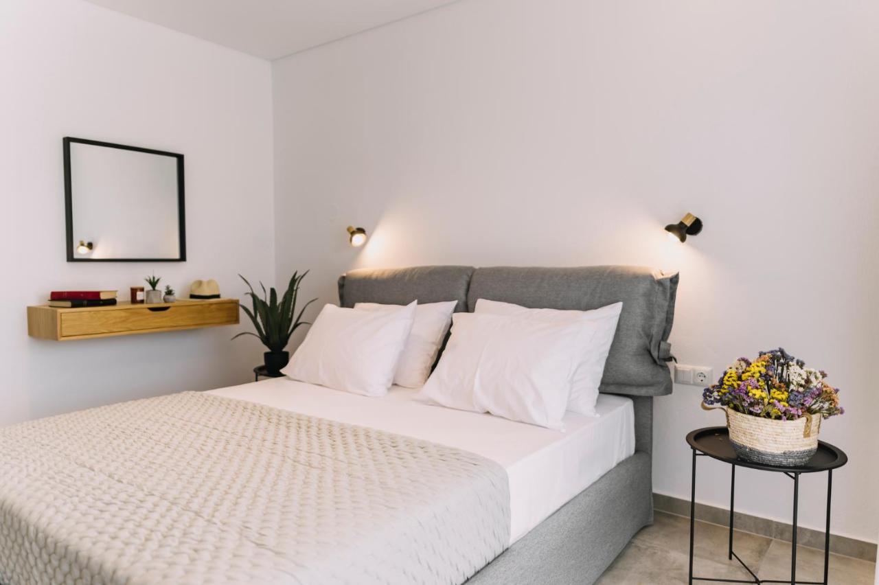 לימנריה Blue Stone Luxury Suites מראה חיצוני תמונה